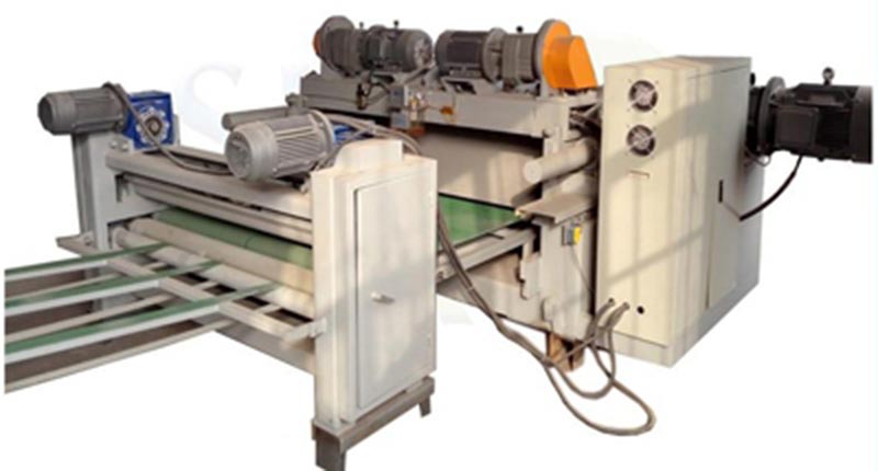 Spindleless Veneer Peeling Machine