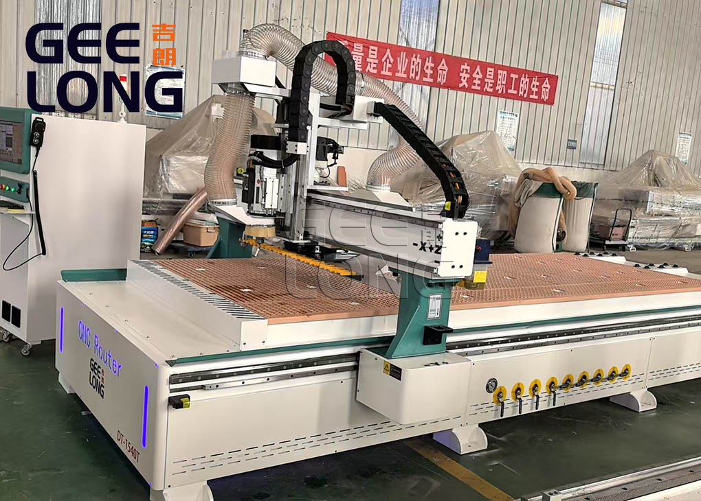 china geelong configurations CNC router with automatic knife blade changing system china geelong configurations CNC router with automatic knife blade changing system