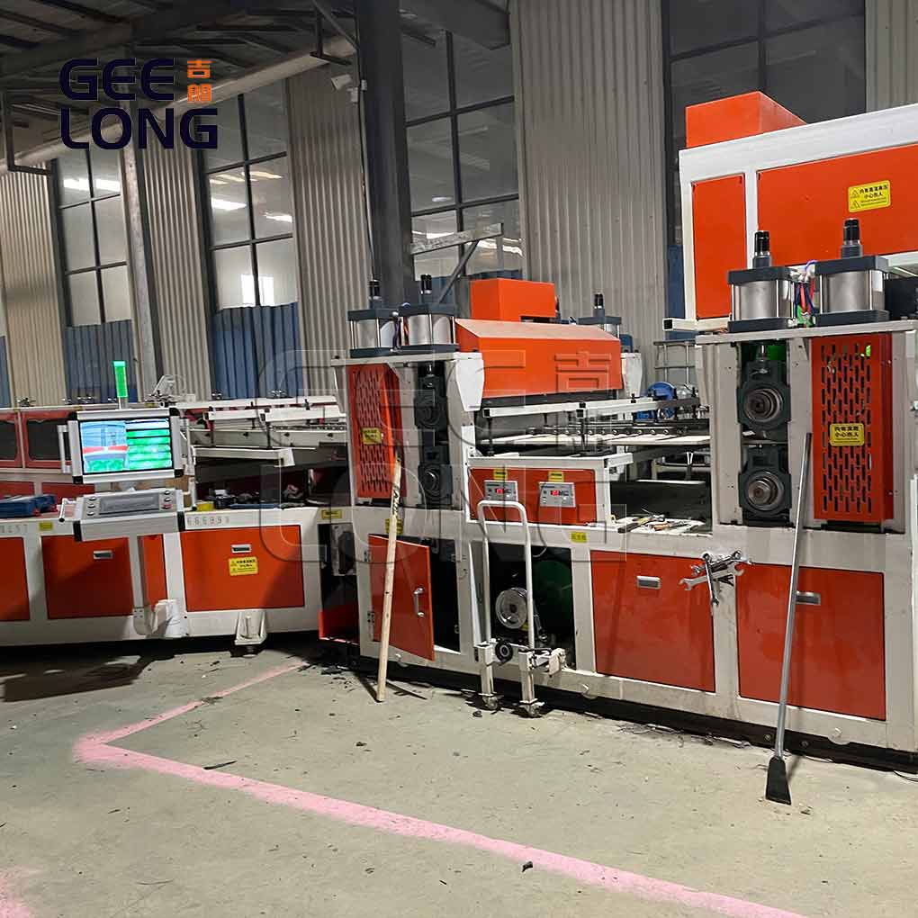 PP film faced plywood machine