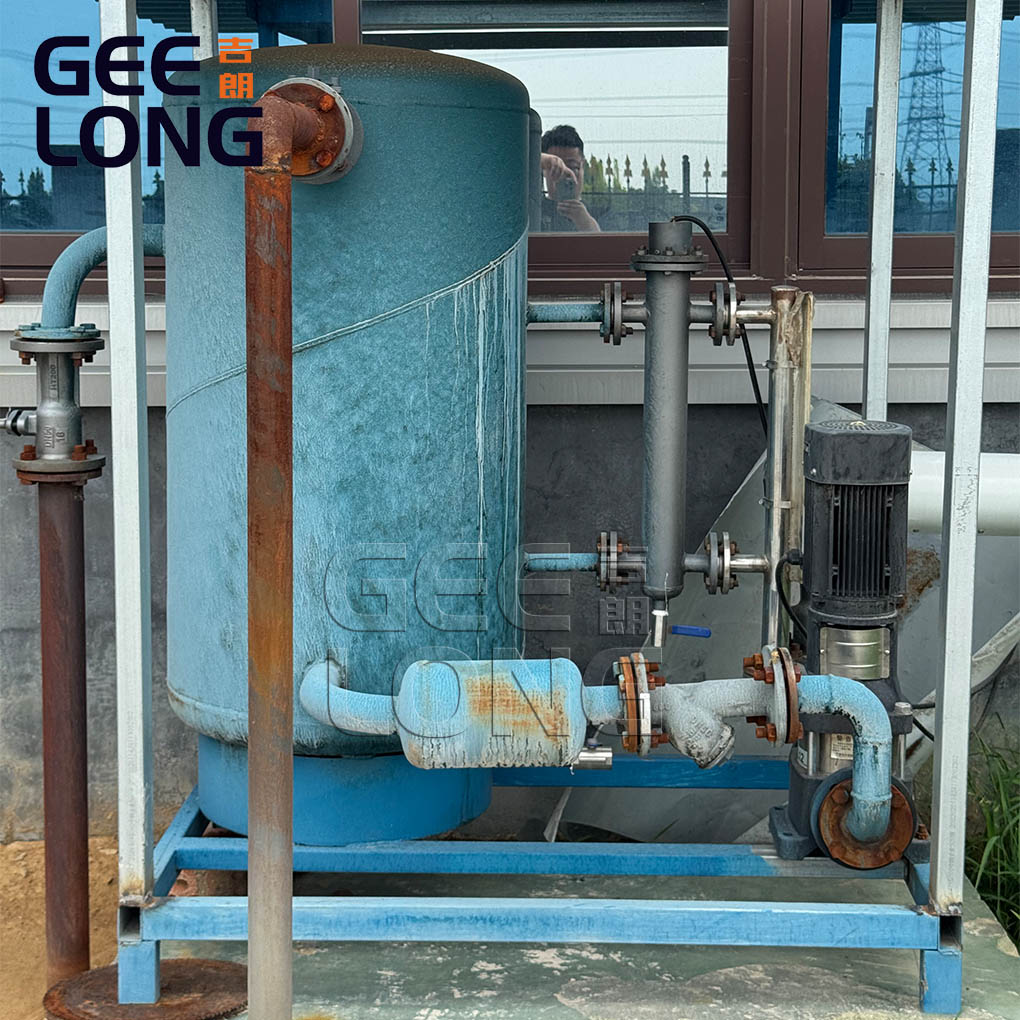 Steam water pump system